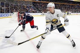 英媒：利物浦高层力挺斯洛特，称萨拉赫应有职业素养